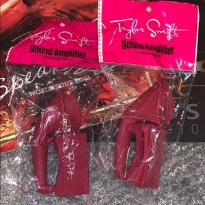 Taylor Swift RED sound amplifiers